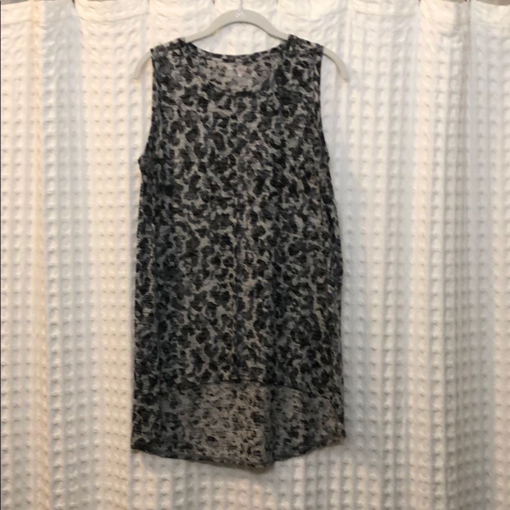 Two By Vince Camuto